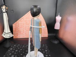 peg doll collar side a